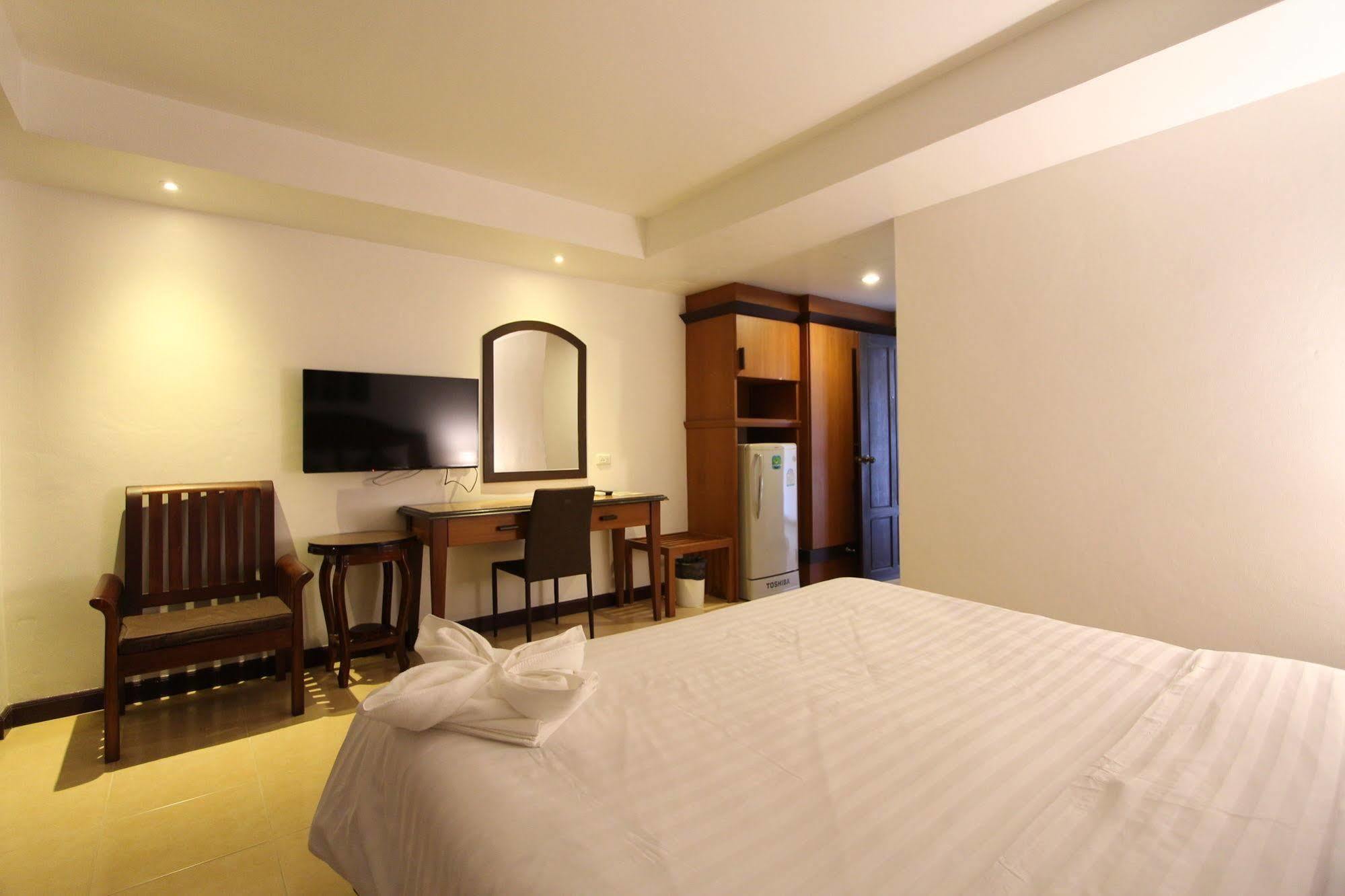 Siam View Hotel And Residence Pattaya Buitenkant foto