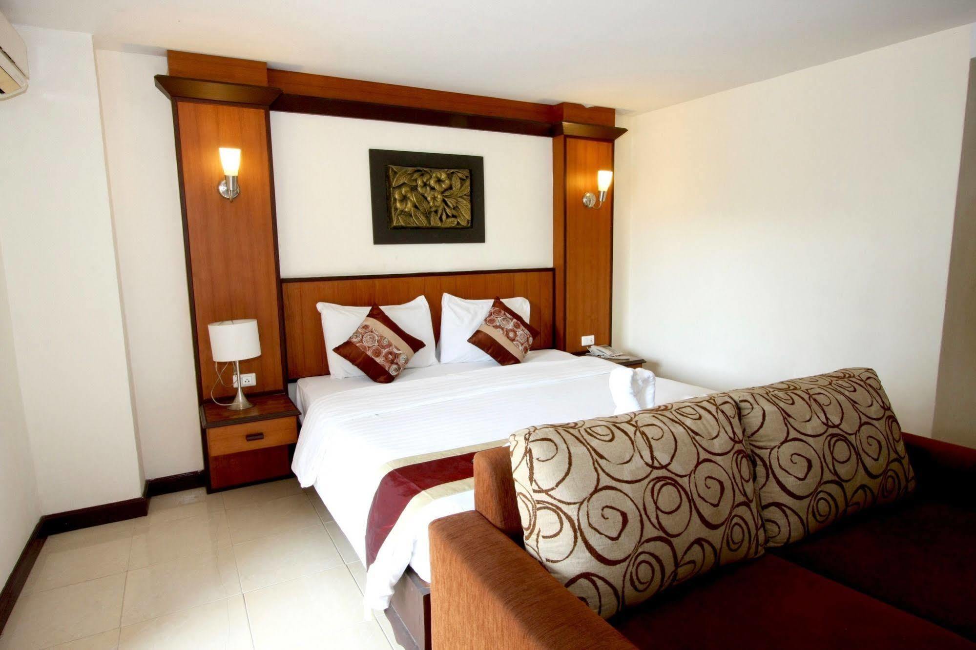 Siam View Hotel And Residence Pattaya Buitenkant foto