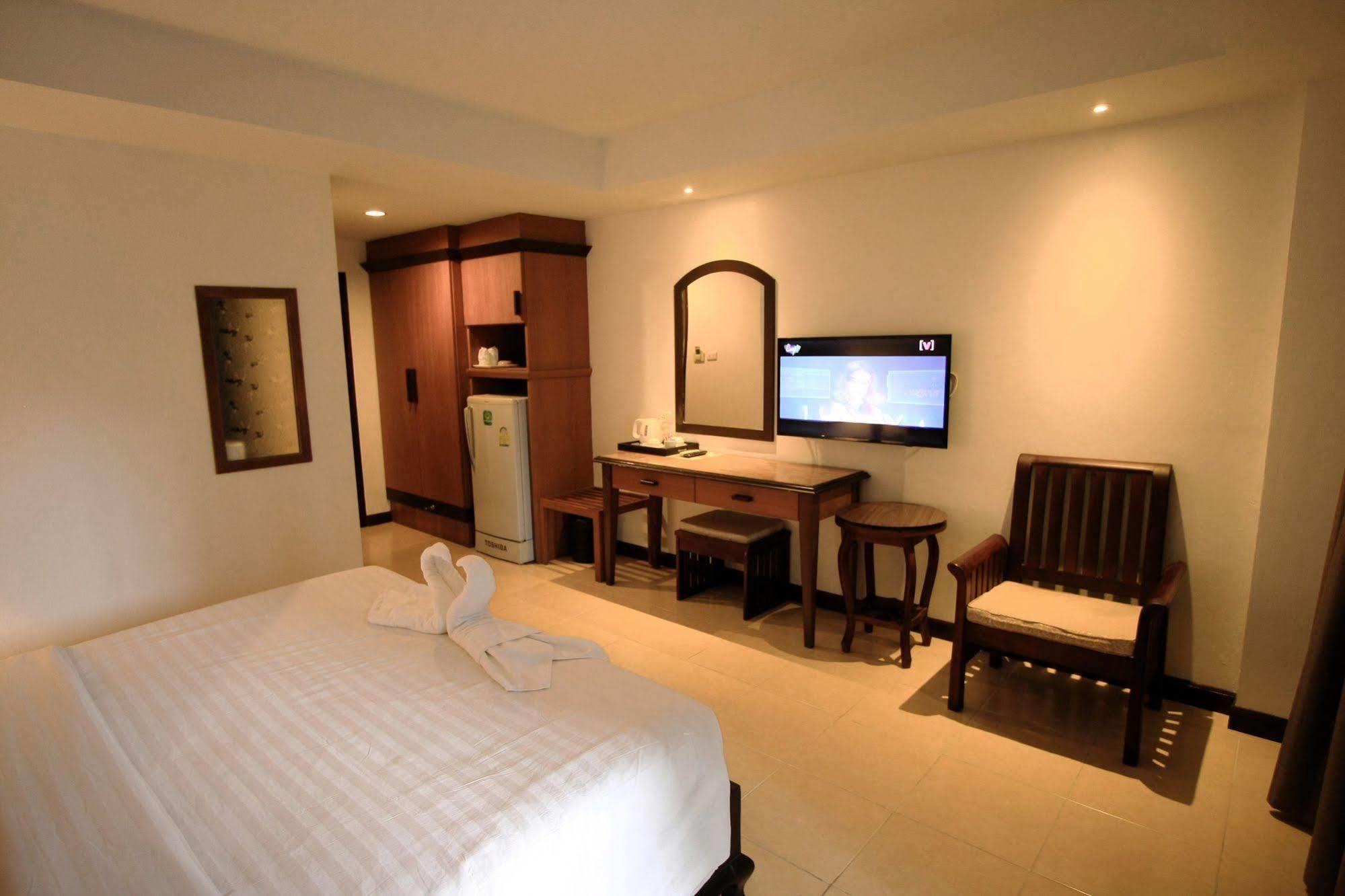 Siam View Hotel And Residence Pattaya Buitenkant foto
